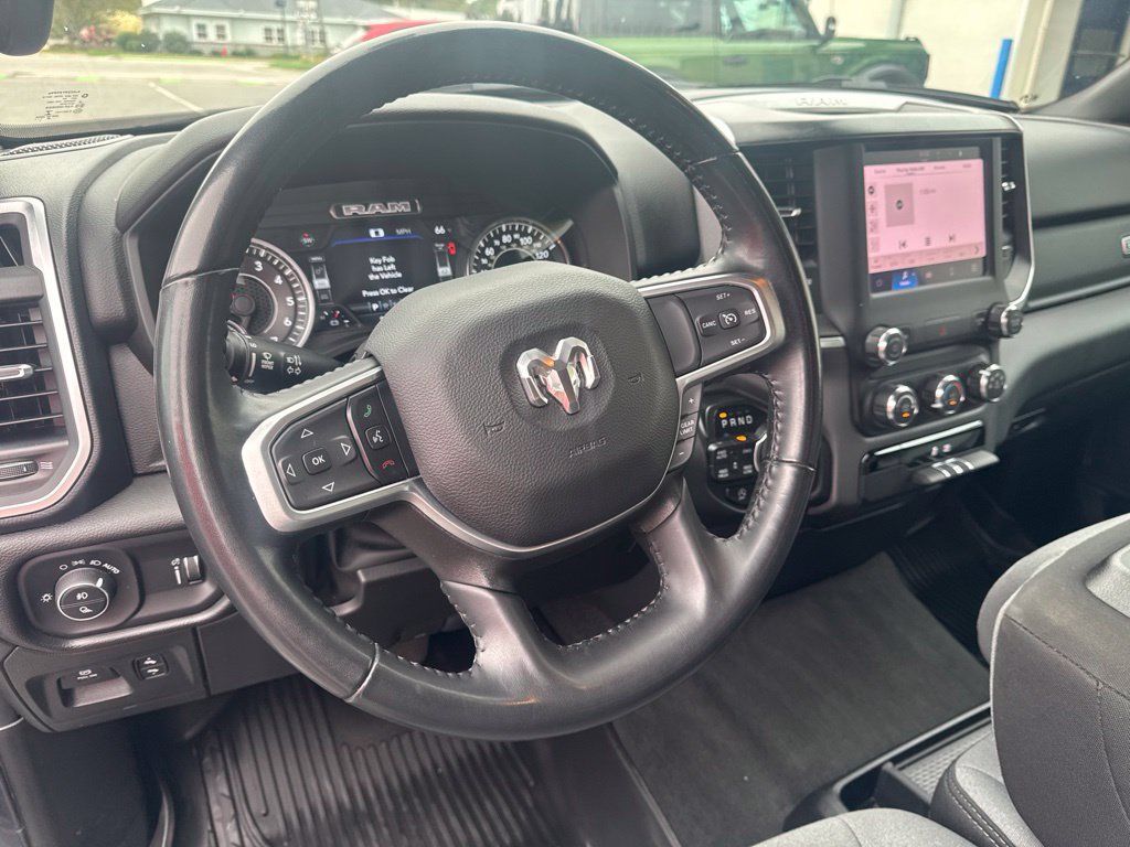 Used 2022 RAM 1500 Big Horn AWD/4WD image 11