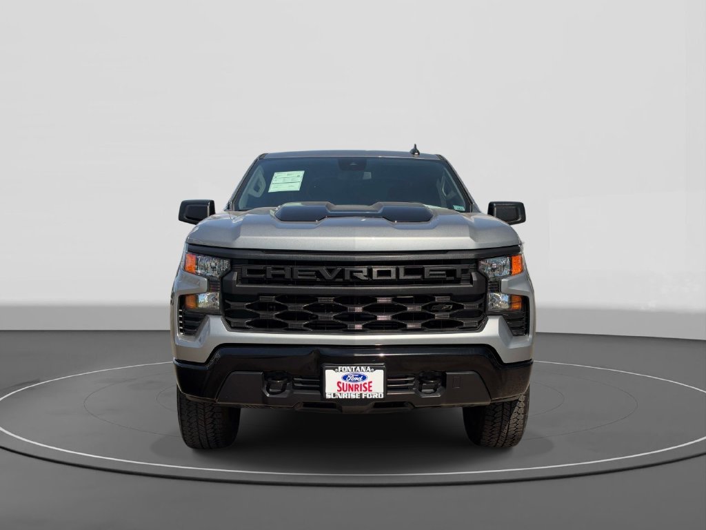 Used 2024 Chevrolet Silverado 1500 Custom Trail Boss w/ Turbomax Blackout Package AWD/4WD image 3