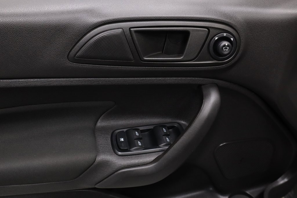 Certified 2019 Ford Fiesta SE image 21