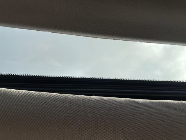 Used 2021 Honda Odyssey EX-L image 23