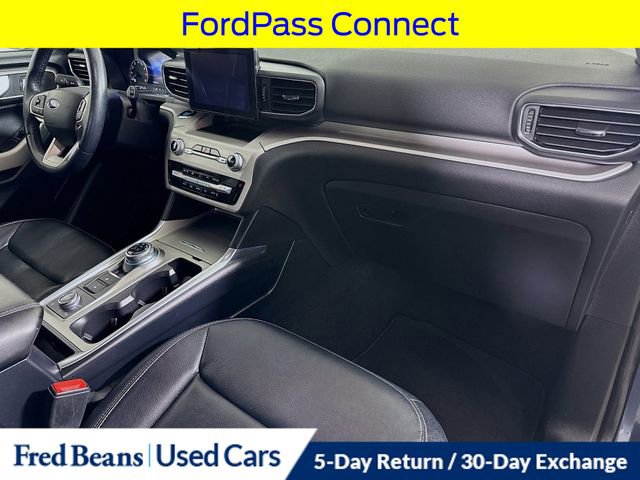 Certified 2021 Ford Explorer XLT w/ Equipment Group 202A AWD/4WD image 35
