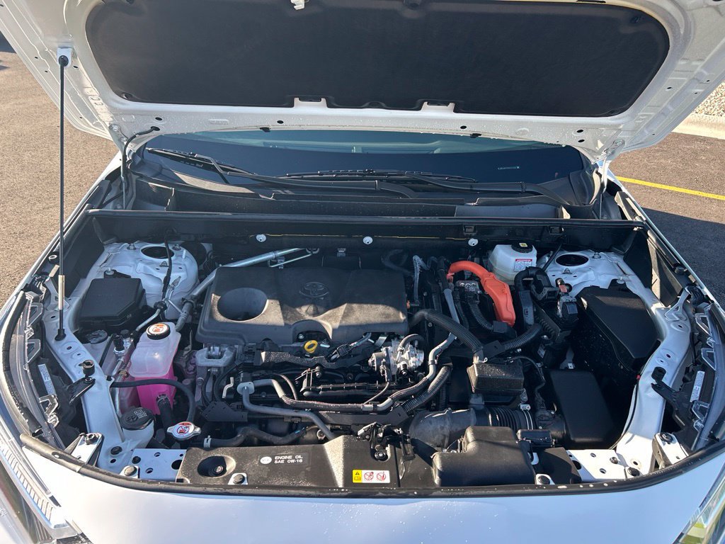 Used 2025 Toyota RAV4 LE AWD/4WD image 22