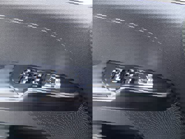 Used 2021 Kia K5 LXS image 12