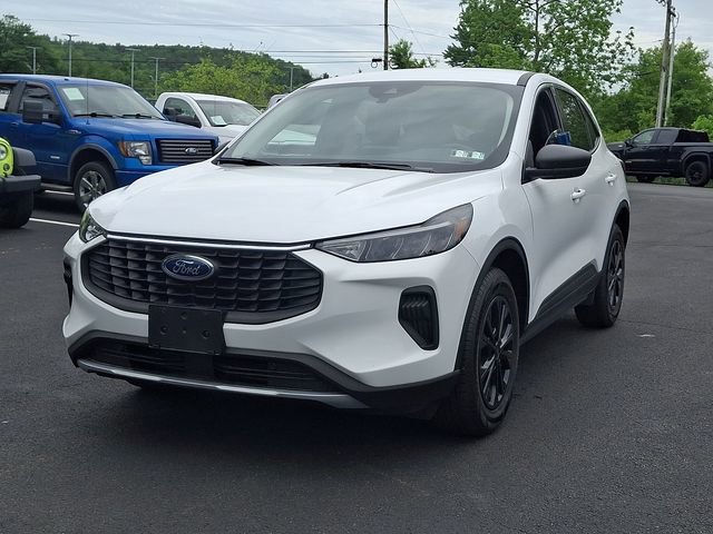 Certified 2023 Ford Escape Active AWD/4WD image 5