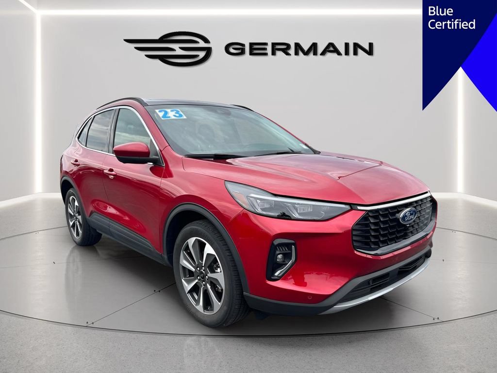 Certified 2023 Ford Escape Platinum AWD/4WD image 2