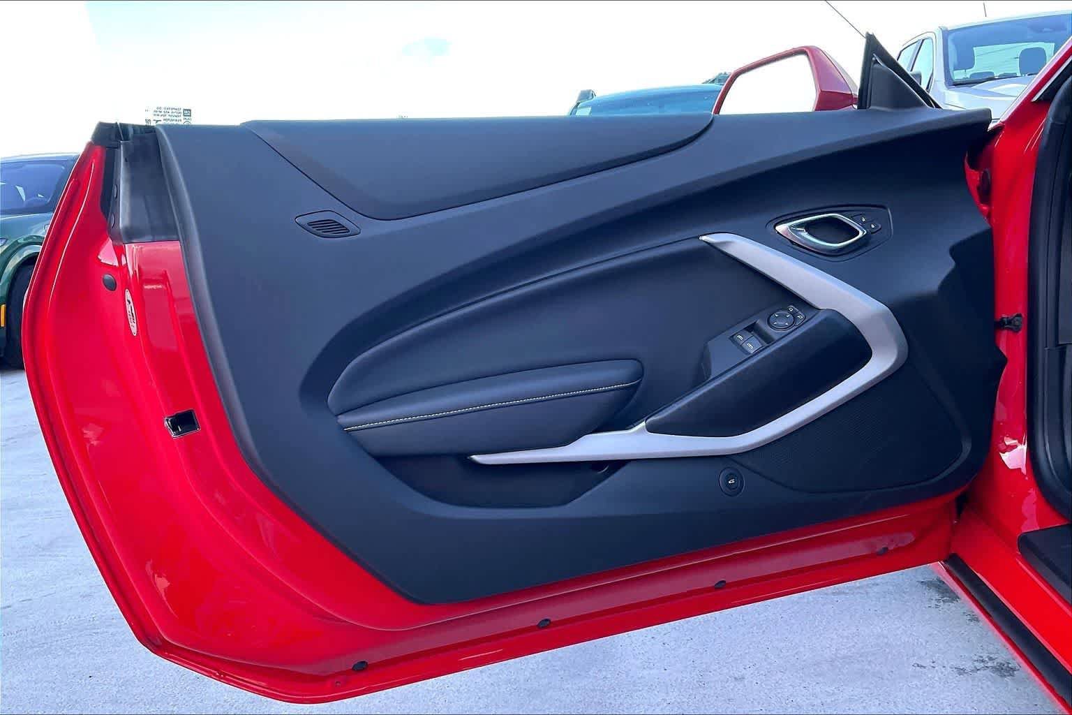 Used 2019 Chevrolet Camaro LS RWD image 26