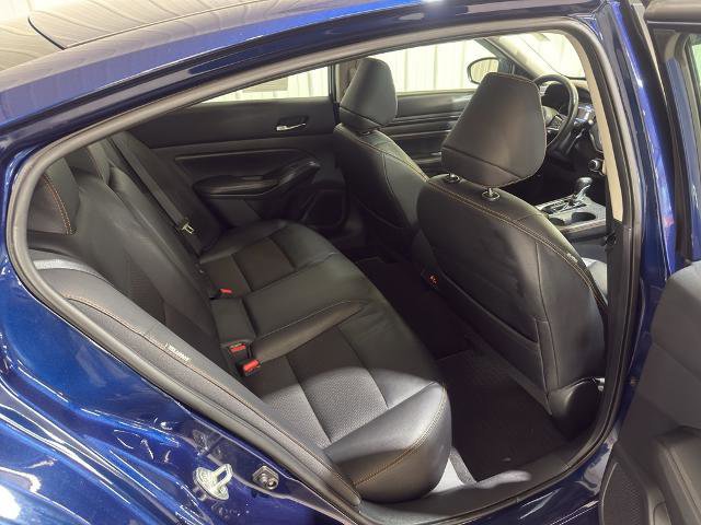 Used 2020 Nissan Altima 2.5 SR w/ Premium Package image 32