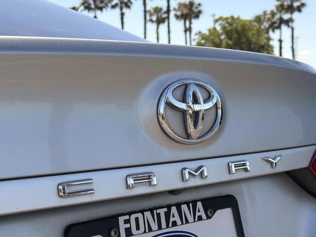 Used 2018 Toyota Camry XLE FWD image 9