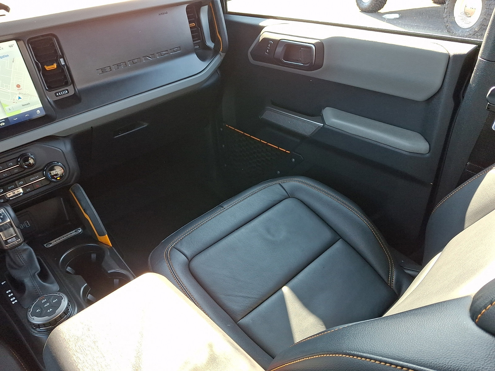 Certified 2023 Ford Bronco Badlands w/ Sasquatch Package image 16