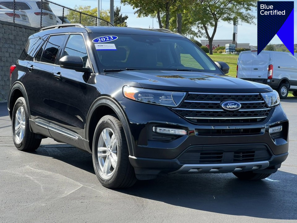 Certified 2023 Ford Explorer XLT w/ Equipment Group 202A