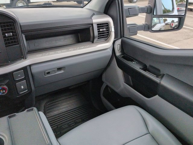 Certified 2026 Ford F250 XL w/ XL Off-Road Package AWD/4WD image 17