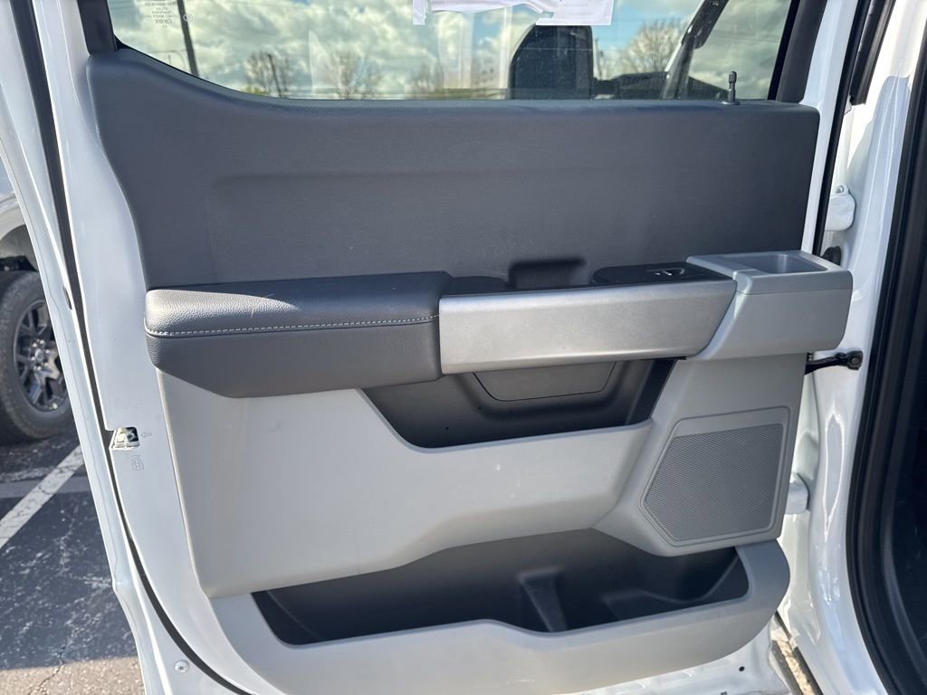Certified 2024 Ford F250 XL w/ STX Appearance Package image 37