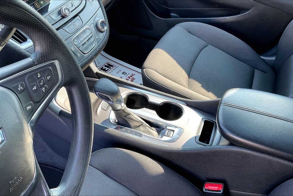 Used 2024 Chevrolet Malibu LT FWD image 15
