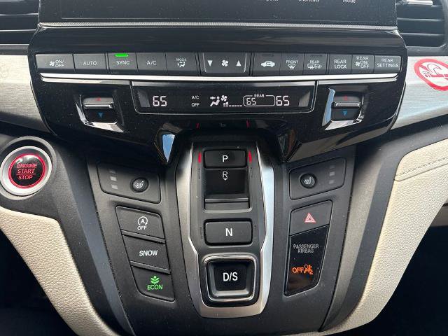 Used 2025 Honda Odyssey EX-L image 16