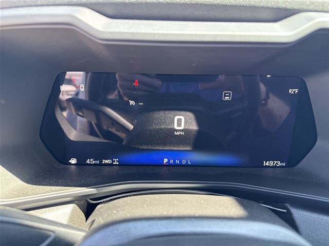 Used 2025 Chevrolet Colorado W/T w/ Advanced Trailering Package AWD/4WD image 10