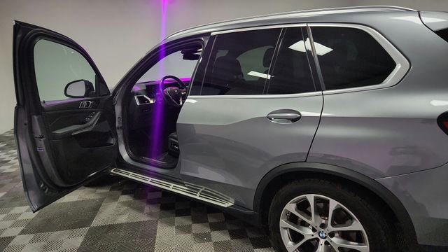 Used 2024 BMW X5 sDrive40i w/ Premium Package RWD image 17