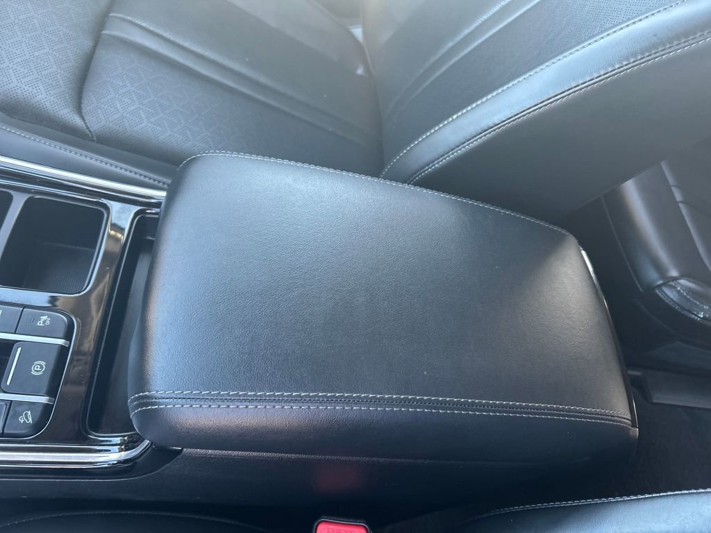 Used 2023 Kia Sorento SX image 18