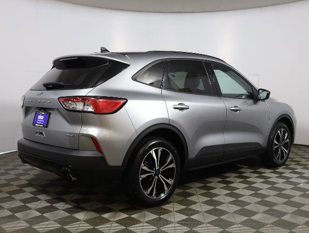 Certified 2022 Ford Escape SE w/ SE Sport Appearance Package AWD/4WD image 5