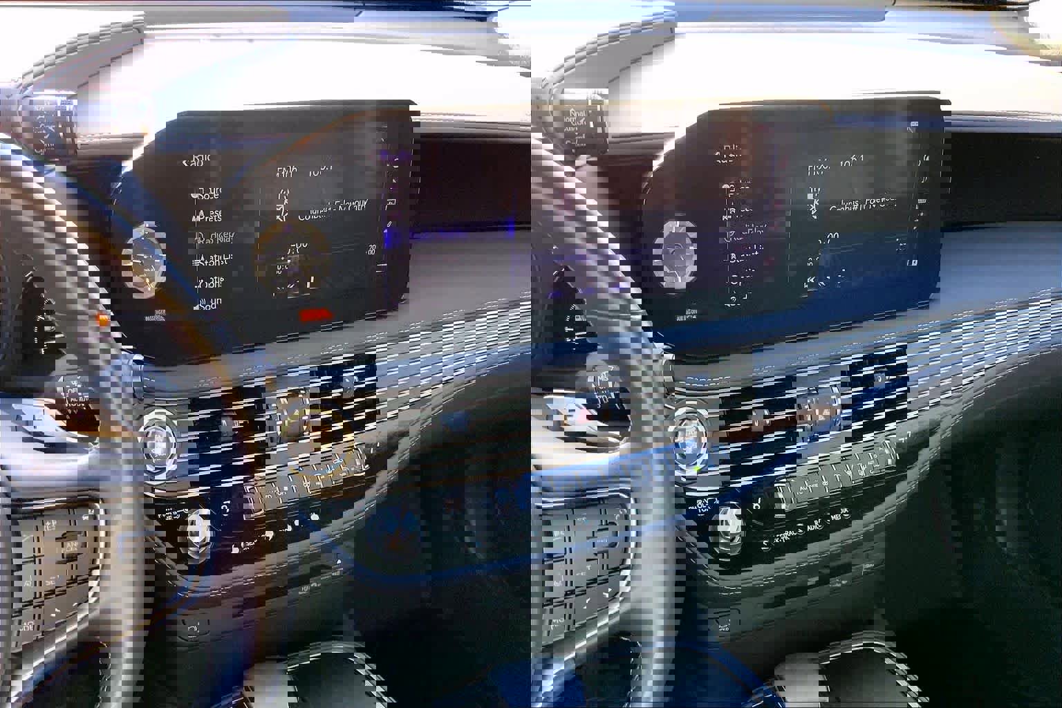 Used 2021 Lexus LS 500 w/ Accessory Package (Z2) image 6