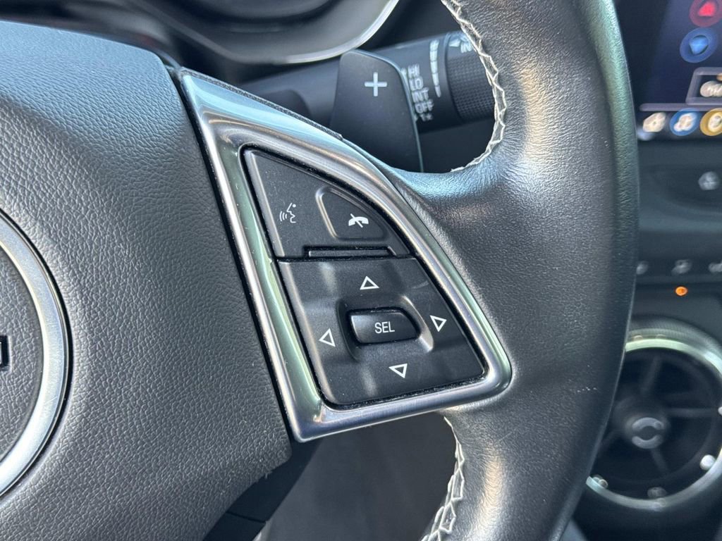 Used 2021 Chevrolet Camaro LT w/ RS Package image 11