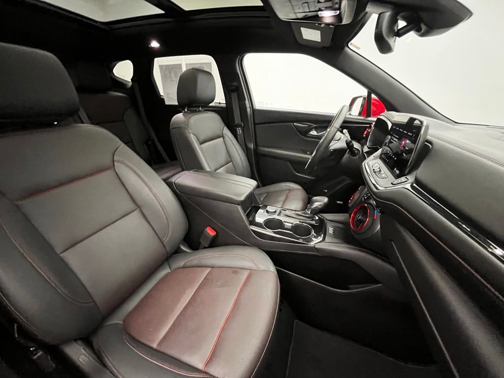 Used 2024 Chevrolet Blazer RS w/ Enhanced Convenience Package image 30