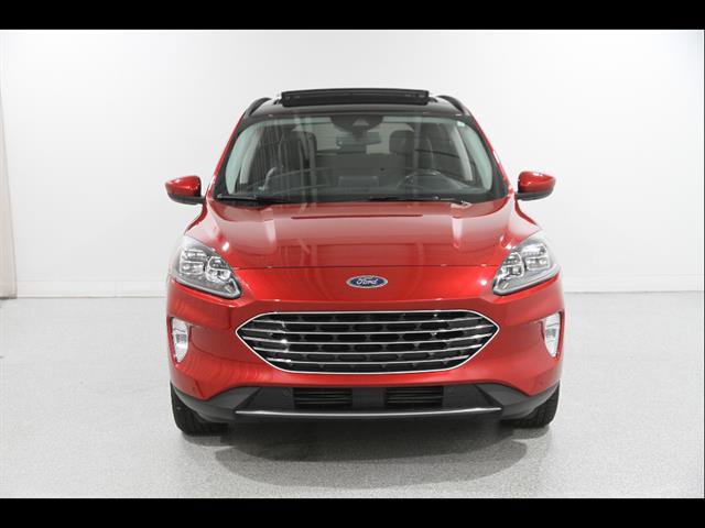 Certified 2022 Ford Escape Titanium w/ Titanium Elite Package AWD/4WD image 2