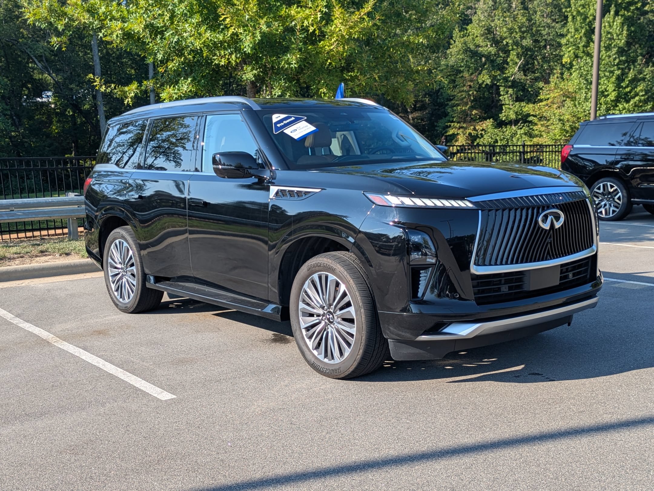 Used 2025 INFINITI QX80 Luxe AWD/4WD video 1