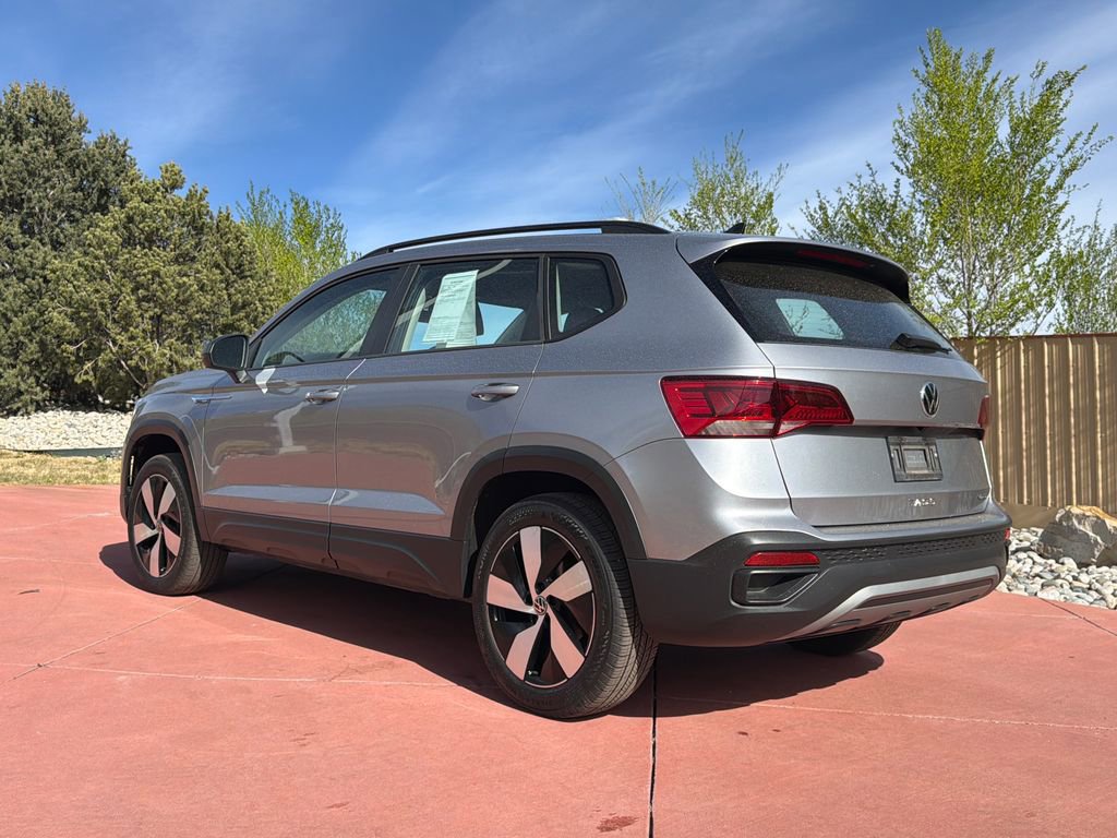 Used 2024 Volkswagen Taos S AWD/4WD image 3