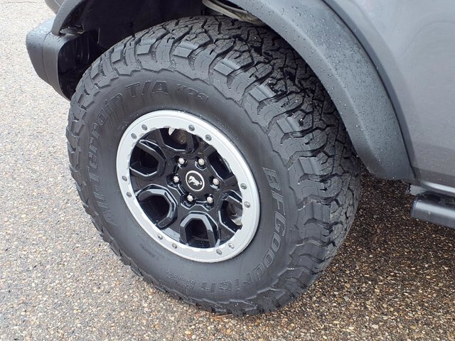 Certified 2024 Ford Bronco Black Diamond w/ Sasquatch Package AWD/4WD image 26