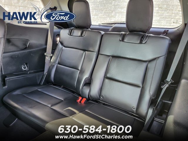 Certified 2023 Ford Explorer XLT w/ Equipment Group 202A AWD/4WD image 11