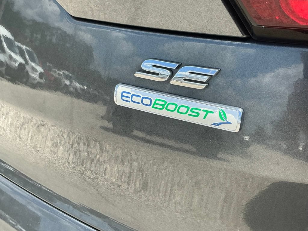 Certified 2019 Ford Escape SE FWD image 19