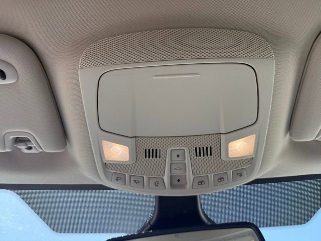 Certified 2024 Ford Edge SEL w/ Convenience Package AWD/4WD image 16