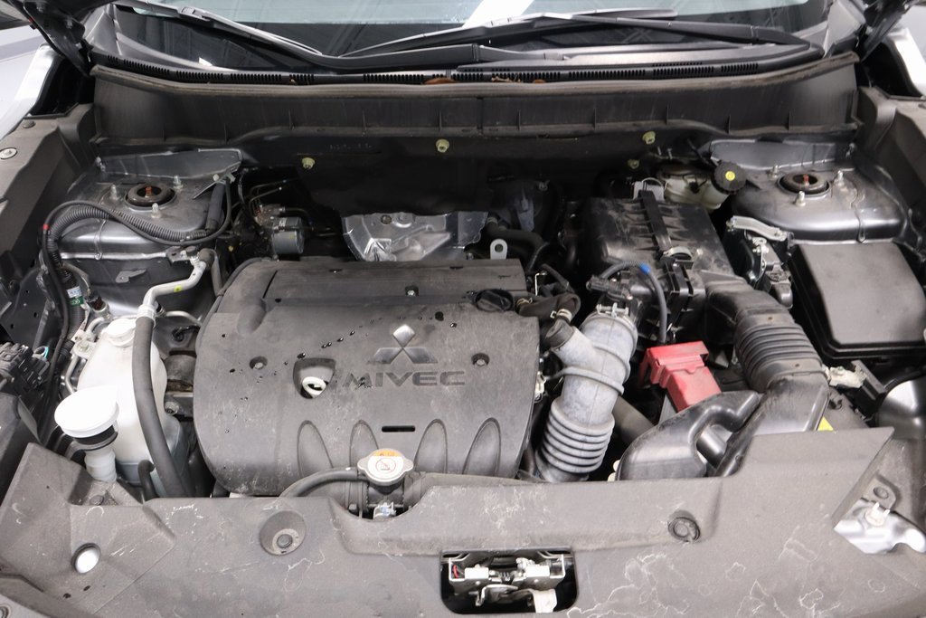 Used 2024 Mitsubishi Outlander Sport SE image 14