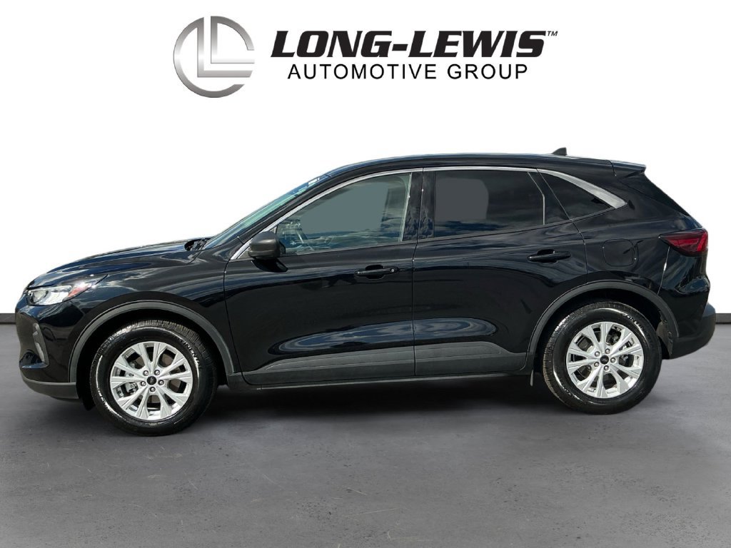 Certified 2024 Ford Escape Active w/ Cold Weather Package FWD image 2