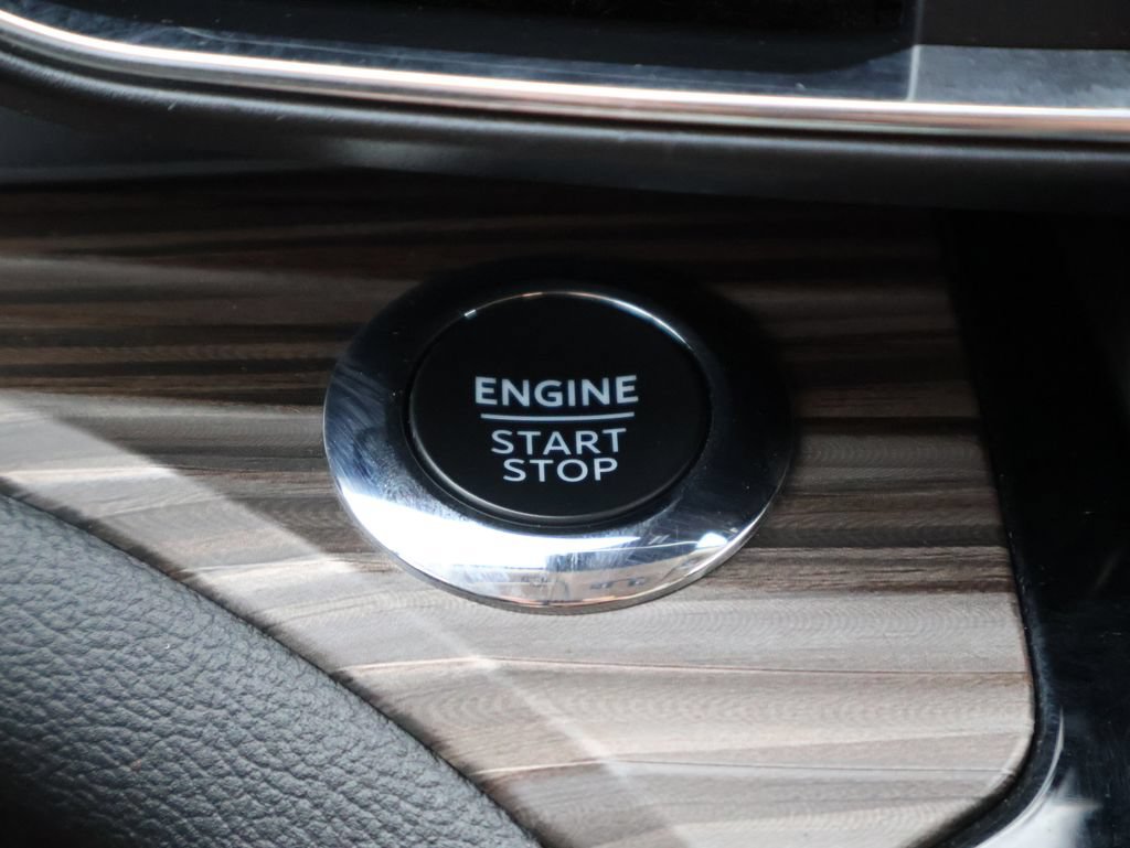 Certified 2023 Ford Explorer Limited AWD/4WD image 35