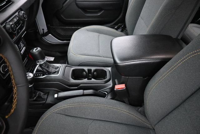 Used 2024 Jeep Wrangler Unlimited Sport AWD/4WD image 27