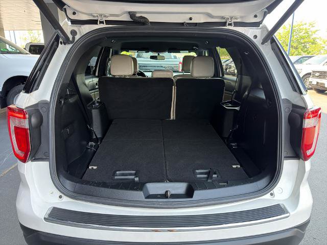 Certified 2018 Ford Explorer XLT w/ Equipment Group 201A AWD/4WD image 15