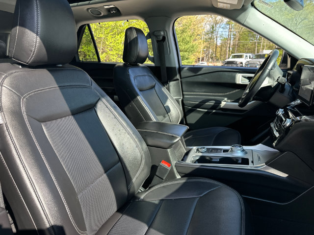 Certified 2023 Ford Explorer Limited AWD/4WD image 19