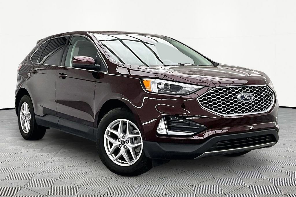 Certified 2024 Ford Edge SEL w/ Convenience Package AWD/4WD image 12