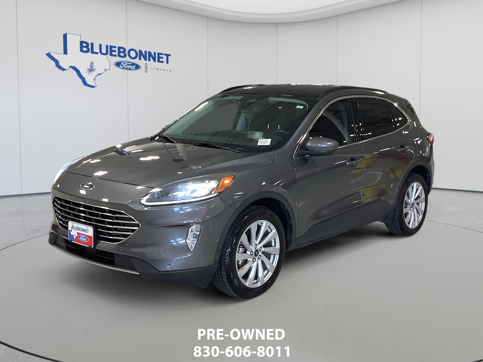 Certified 2022 Ford Escape Titanium w/ Titanium Elite Package AWD/4WD image 1