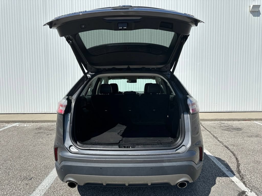Certified 2024 Ford Edge Titanium AWD/4WD image 21