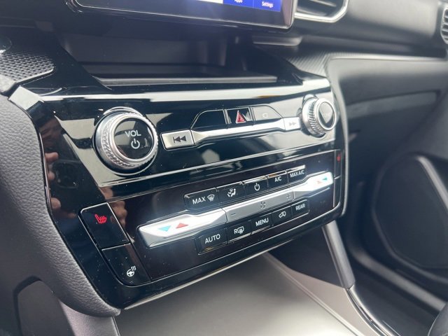 Certified 2023 Ford Explorer ST-Line image 17