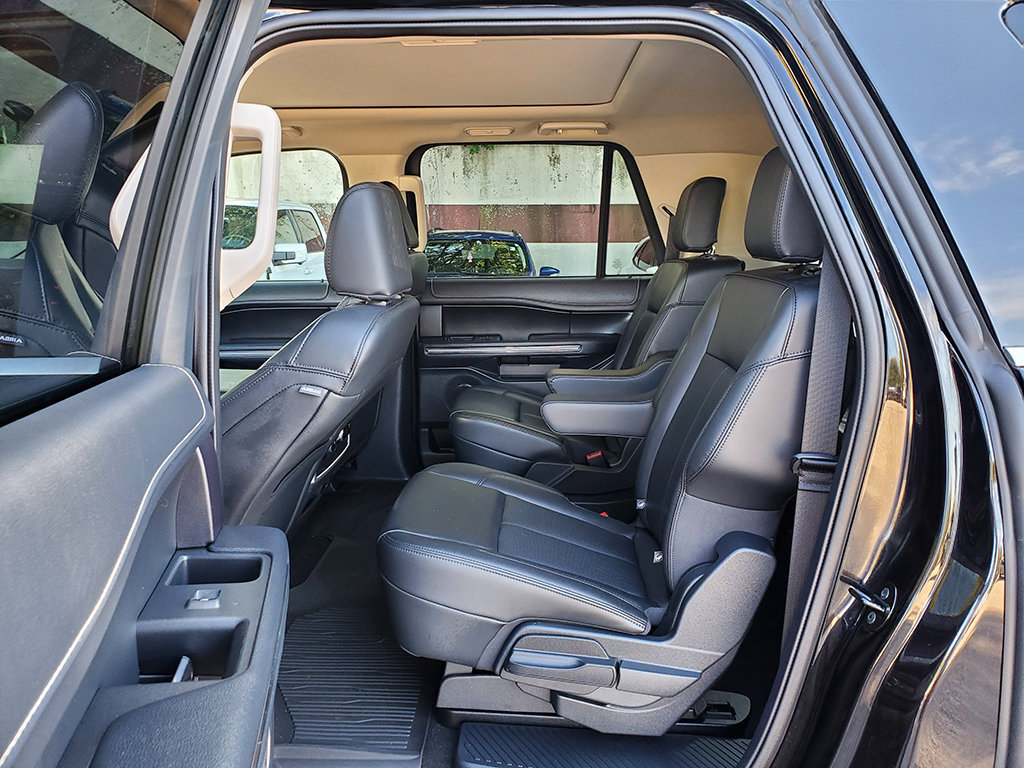 Certified 2024 Ford Expedition Max XLT AWD/4WD image 13