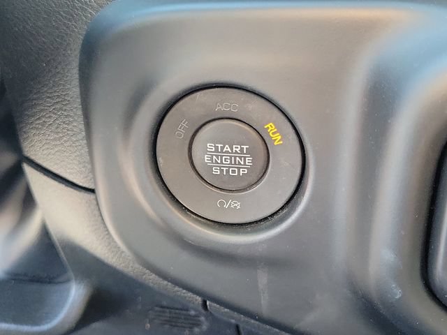 Used 2023 Jeep Wrangler Unlimited Sahara AWD/4WD image 11