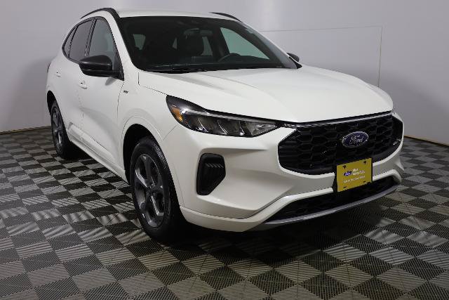 Certified 2024 Ford Escape ST-Line AWD/4WD image 5