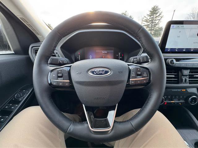 Certified 2025 Ford Escape Active w/ Cold Weather Package image 17