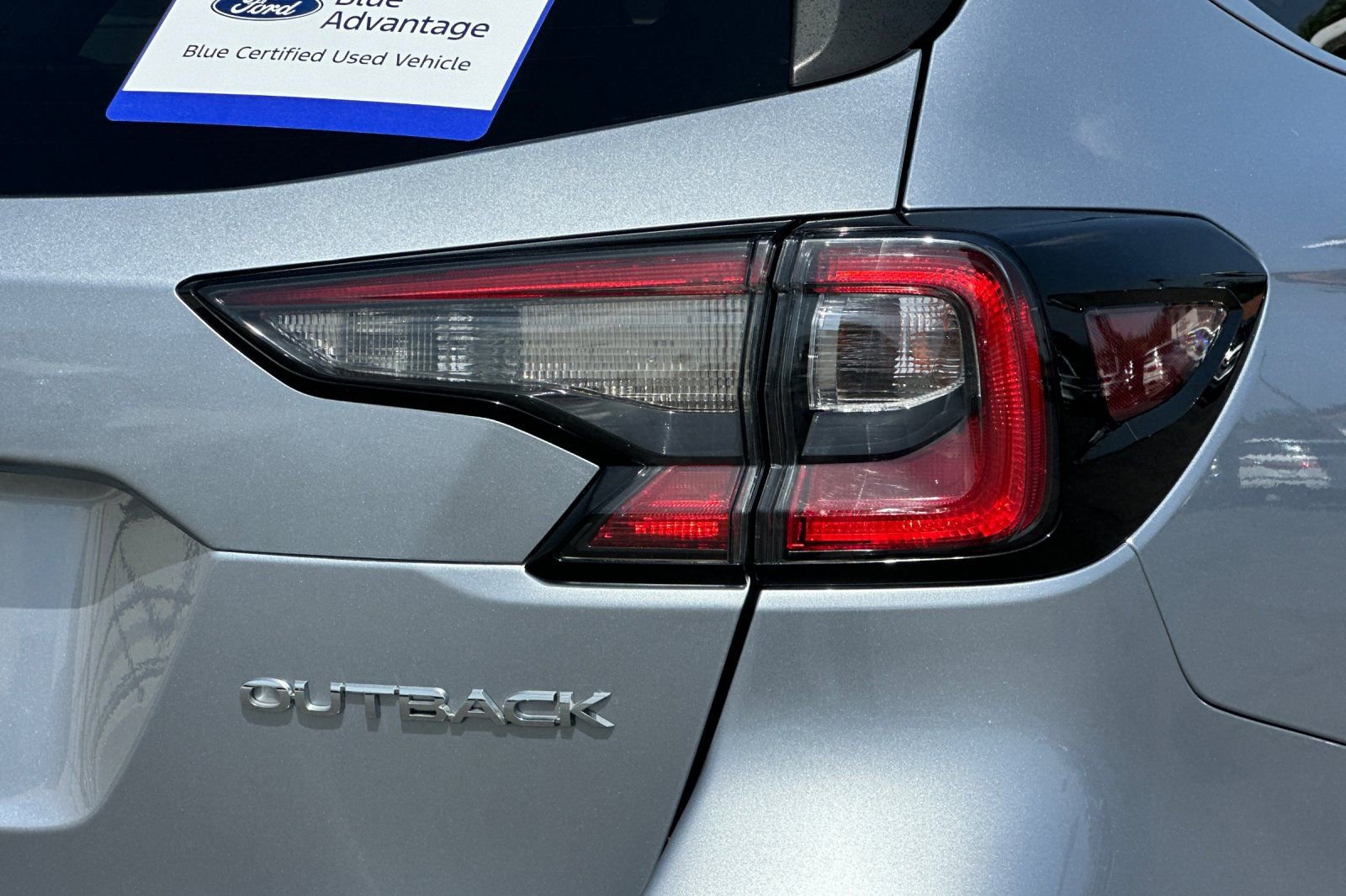 Used 2023 Subaru Outback Limited AWD/4WD image 27