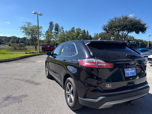 Certified 2024 Ford Edge SEL w/ Convenience Package AWD/4WD image 4