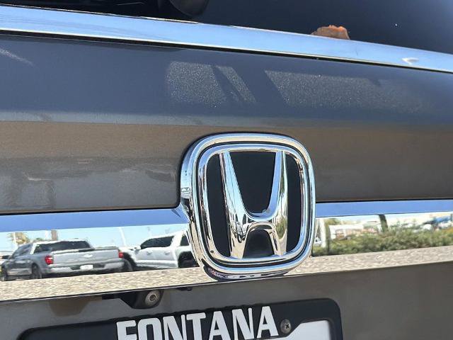 Used 2018 Honda Odyssey EX image 9