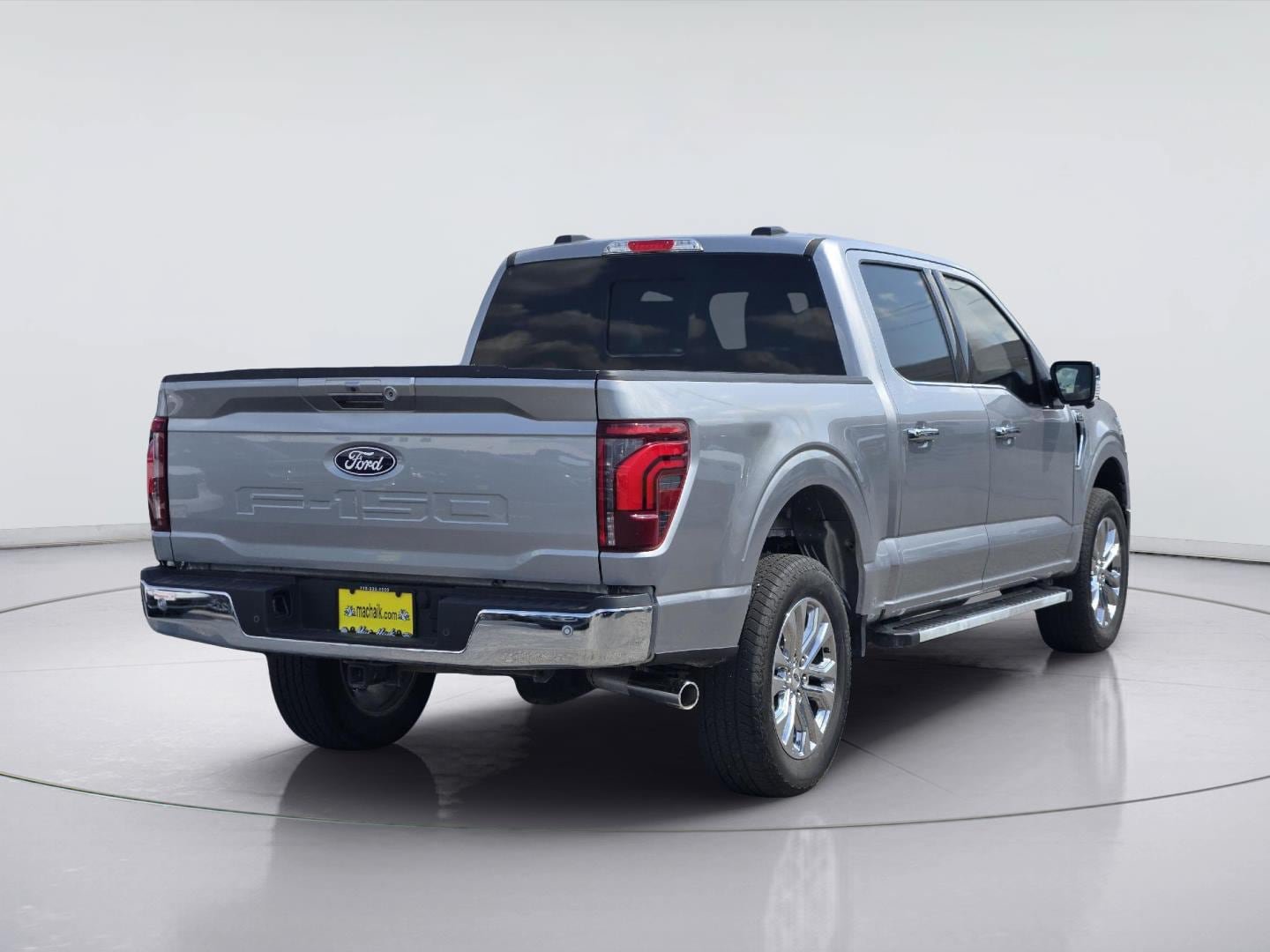 Certified 2024 Ford F150 Lariat w/ FX4 Off-Road Package AWD/4WD image 8